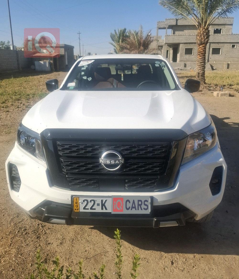 نيسان نافارا